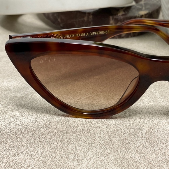 DIFF X Adrienne Bailon Chateau 53mm Cat Eye Sunglasses | New in Case - Picture 2 of 9